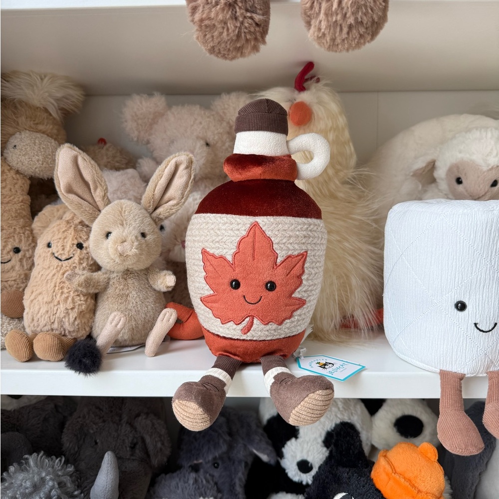NWT Jellycat Acered Maple Syrup Canada Exclusive